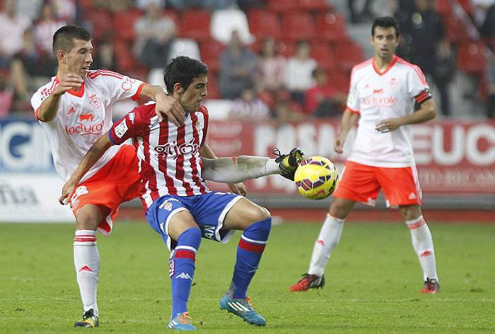 Osasuna-Sporting: jaitsiera postuetatik aldentzeko abagunea