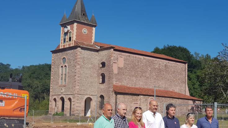 Lekarozen plato zinematografikoak bilduko dituen eraikineko lanak hasi dira