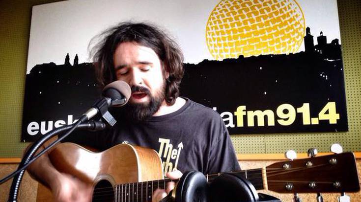 Berri Txarrakek Denbora da poligrafo bakarra lana aurkeztu du Euskalerria irratian