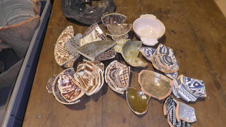 UPNren garaian abandonatutako ondare arkeologikoa aurkitu dute Iruñeko udal biltegietan