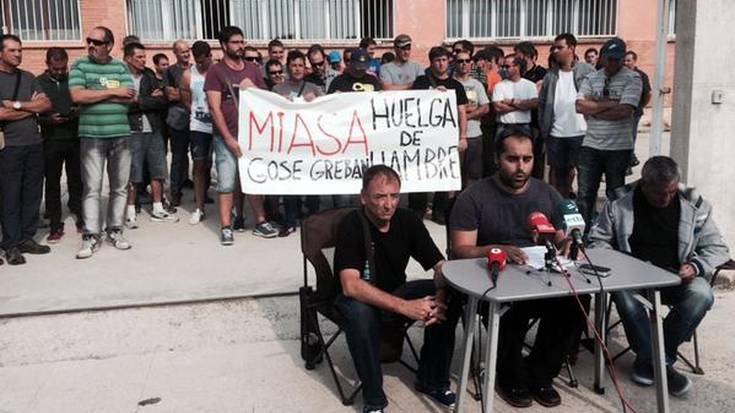 Gose greba hasi dute Miasa enpresako bost langilek