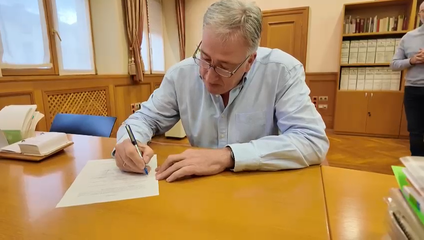 Iruñeko zentsura mozioak badu gobernu akordioa