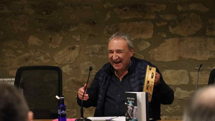 Leturiak 'Koplarik kopla' liburua aurkeztuko du arratsaldean, Zaldiko Maldikon