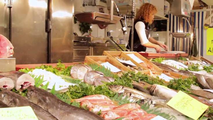 Zabalguneko Merkatua, salerosketarako gune baino gehiago 