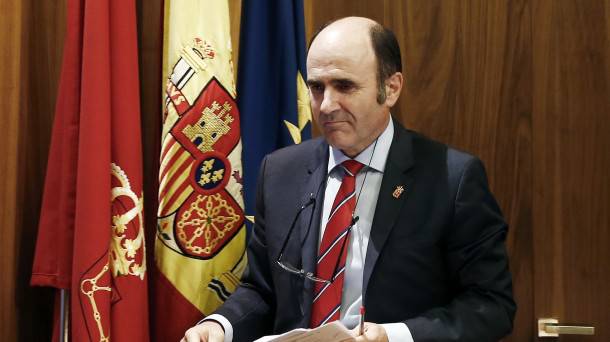 Manu Aierdi: "AHTa garatzeko hitzarmen egoki bat behar dugu Espainiako Gobernuarekin"