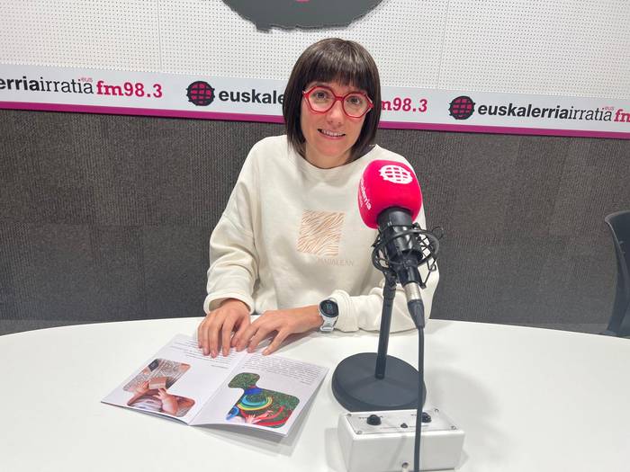 Garazi Labiano: “Kontsumismoaren aurrean, haurren sormena bultzatuko dituzten jostailuak lehenetsi behar dira”