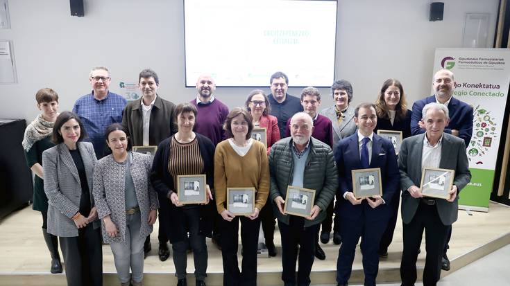 Farmazilari Euskaldunen Elkartea, 30 urte euskara sustatzen