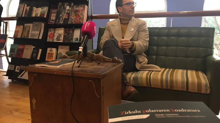 'Zirkulu polarraren koadratura' liburua, hezkuntzaz hausnartzeko