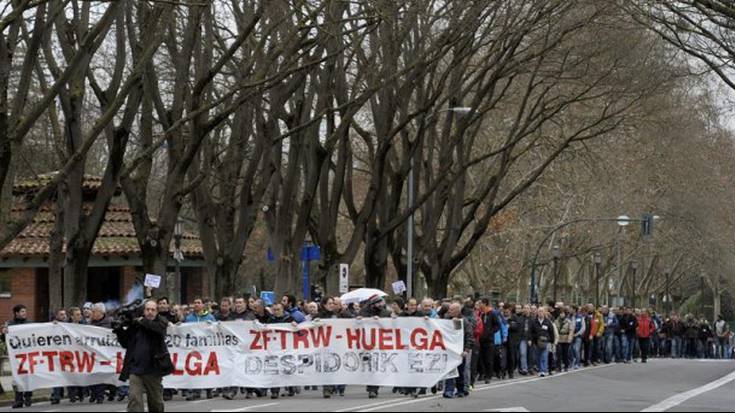 Akordiorik gabe negoziazioetan segitzen dute TRWn