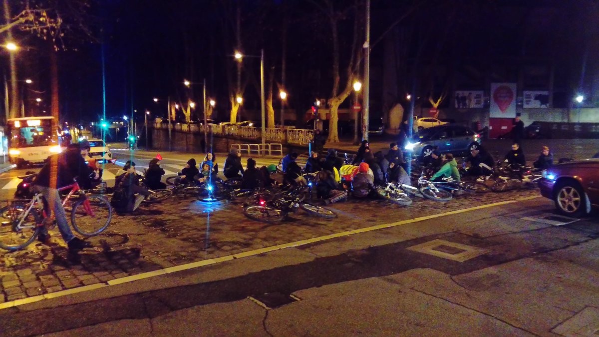 Zazpi lagun atxilotu ditu Espainiako Poliziak, Maravillas gaztetxearen aldeko protestekin lotuta