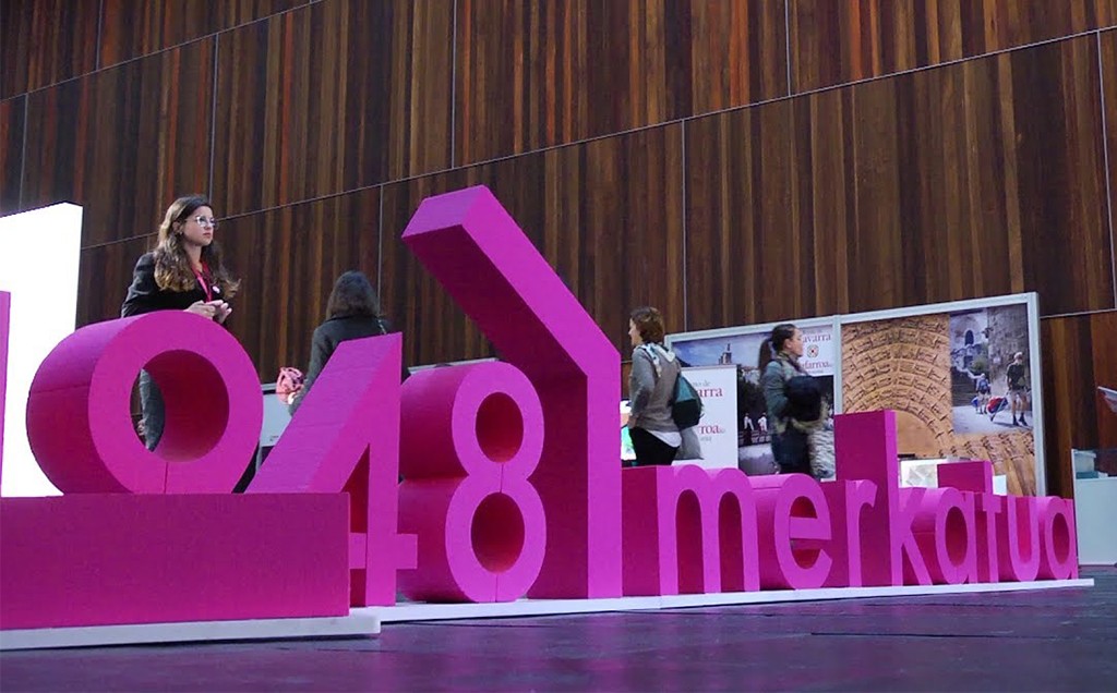 948 Merkatuak 5.000 gonbidapen jarriko ditu publikoaren eskura, programazioaren erakustaldietarako