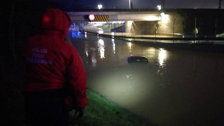 Gidari bat erreskatatu dute Landabenen