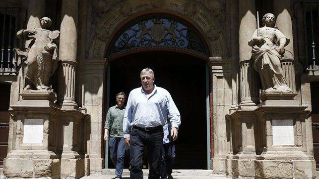 Iruñeko alkatetzarako akordioa, ia itxita