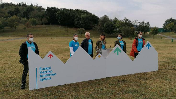 Mendi tontorren igoera atzeratu du Sare plataformak