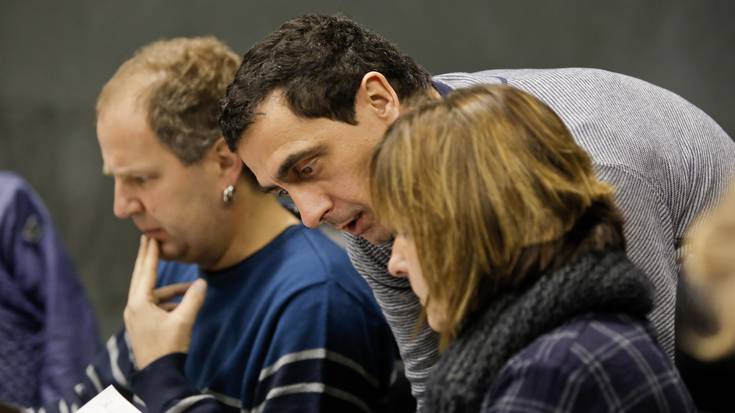 Bertako produktuak eta zerbitzuak kontsumitzeko eskatu dio Parlamentuak Nafarroako Gobernuari