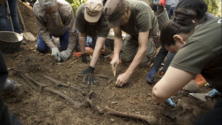 Ezkabako ihesaldian parte hartu zuten bi gizonen gorpuzkinak aurkitu dituzte Leranozen