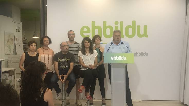 Iruñeko elkarbizitzan atzerakada salatu du EH Bilduk