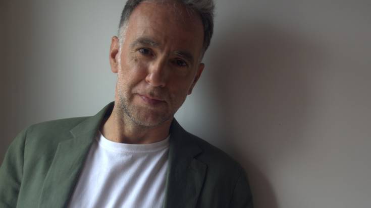 Harkaitz Cano: “Idazlearentzat heldutasuna iristen da batere kritikarik irakurtzen ez duenean”